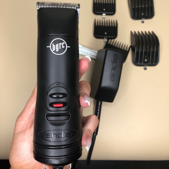 Andis BGRC Clippers - Picture 2 of 4